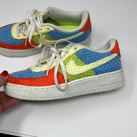 NIKE Air Force 1 knitted multicolor 6Y - Picture 4 of 9